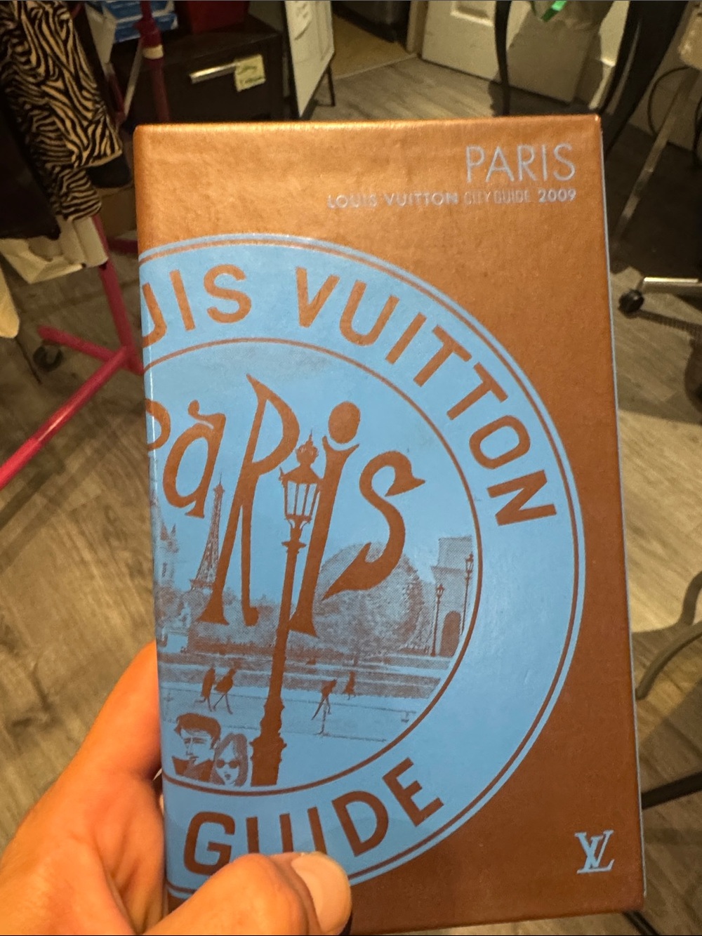 LV 2009 Travel guide